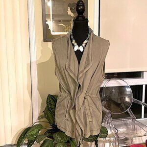 Max Jeans Boho Ultra Soft Army Green Cinchwaist Vest Open Front Net Ticking